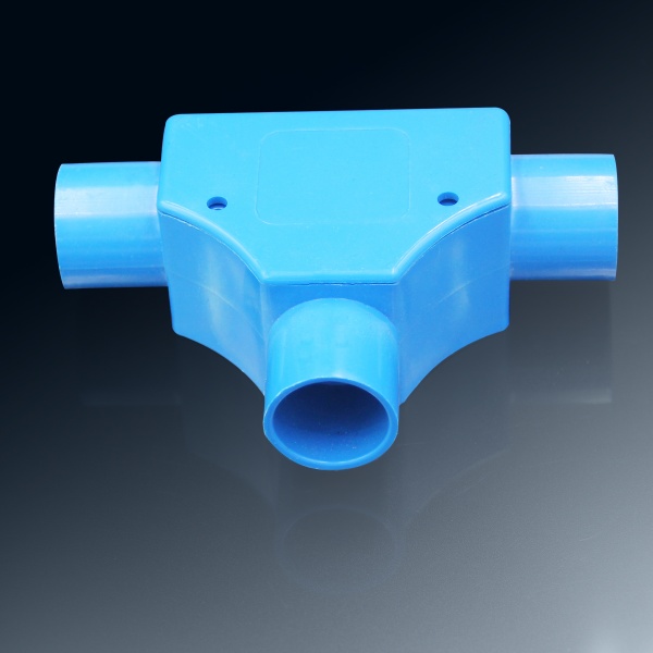 Pipe tee